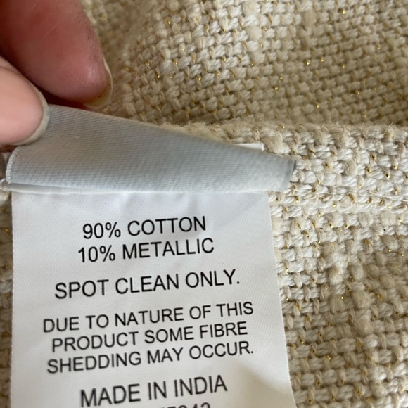 CUPCAKES AND CASHMERE CHENILLE CHRISTMAS TREE DESIGN THROW/BLANKET NWOT - Picture 12 of 12